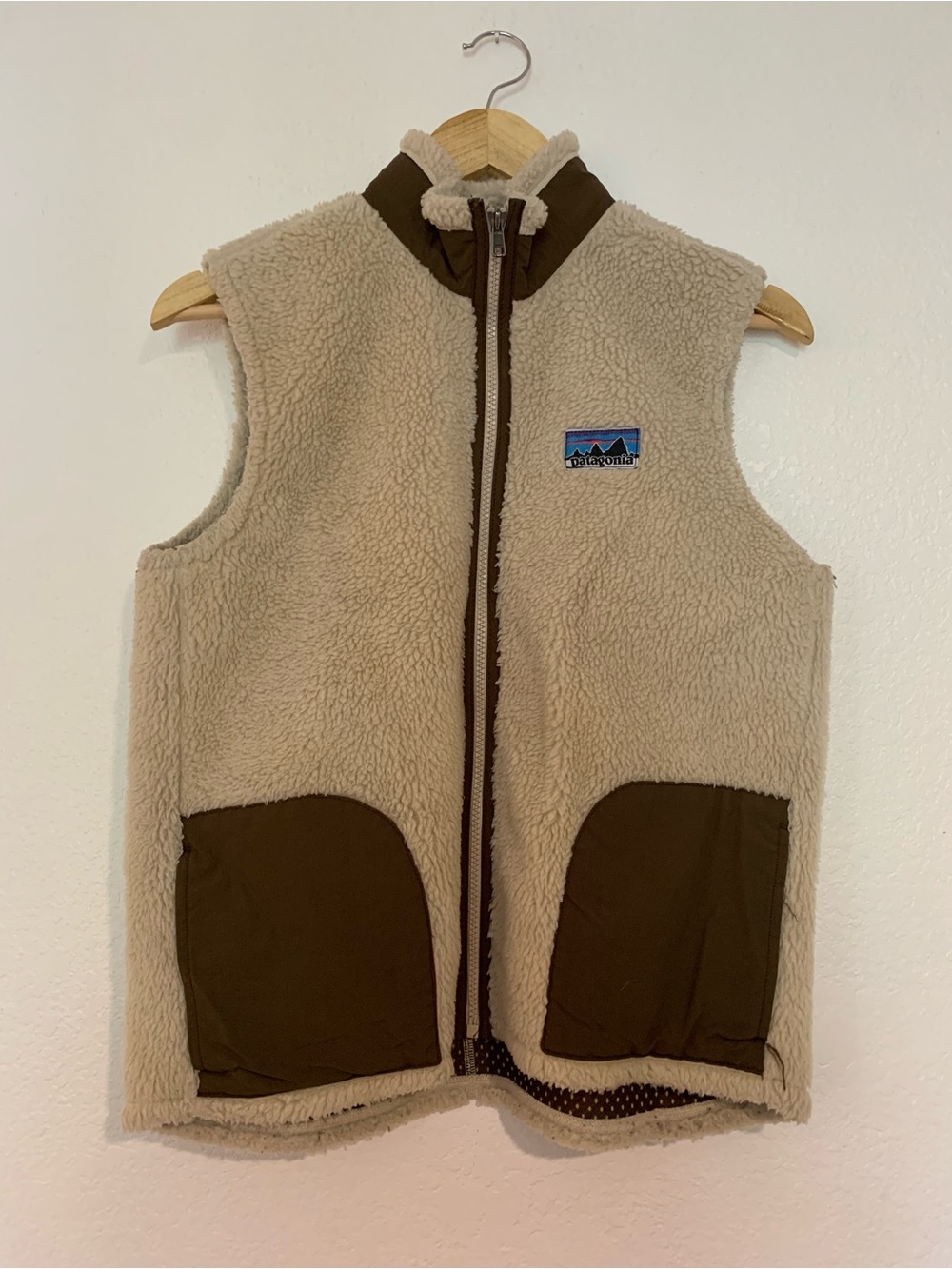 Vintage Patagonia Kids Cream Sherpa Vest with Brown Pockets | XL 14